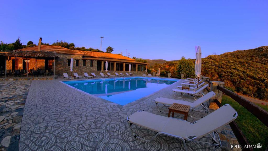 Apollonion Hotel Andritsaina Exterior photo